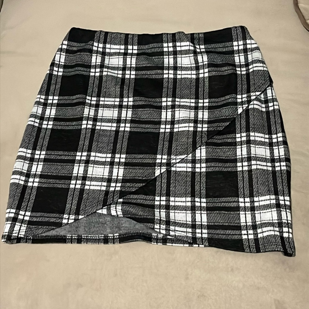 Windsor Classic Plaid Mini Skirt